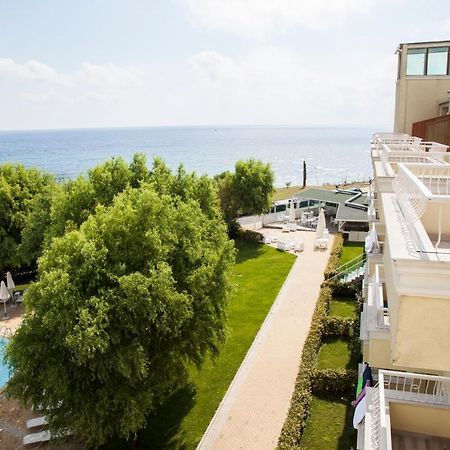 Hotel Perla Beach Luxury بريمورسكو المظهر الخارجي الصورة