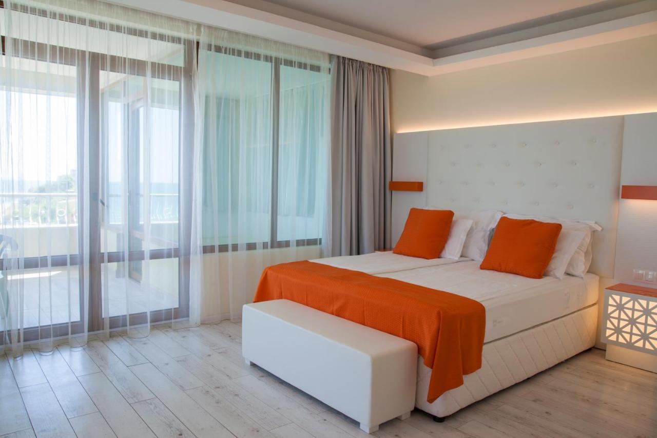 Hotel Perla Beach Luxury بريمورسكو المظهر الخارجي الصورة