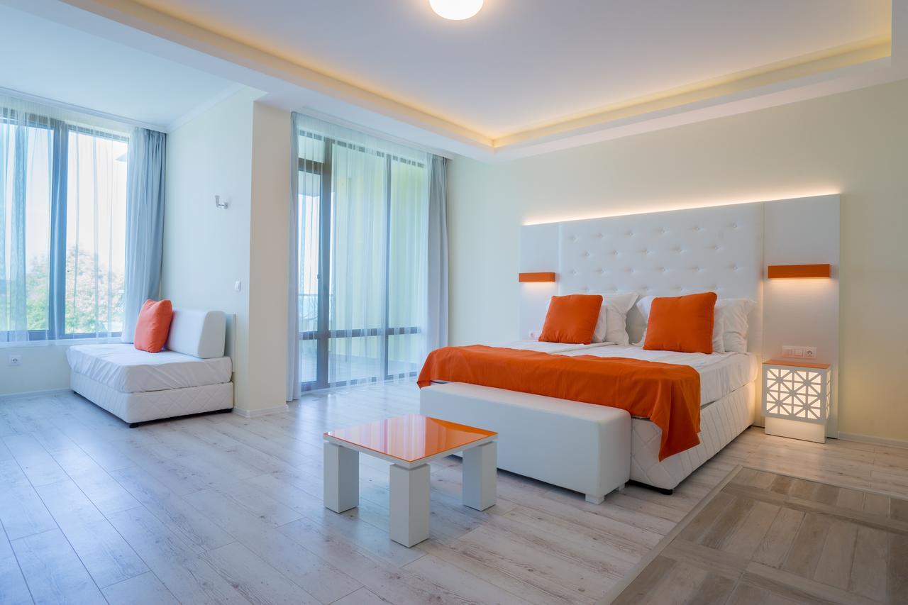 Hotel Perla Beach Luxury بريمورسكو المظهر الخارجي الصورة