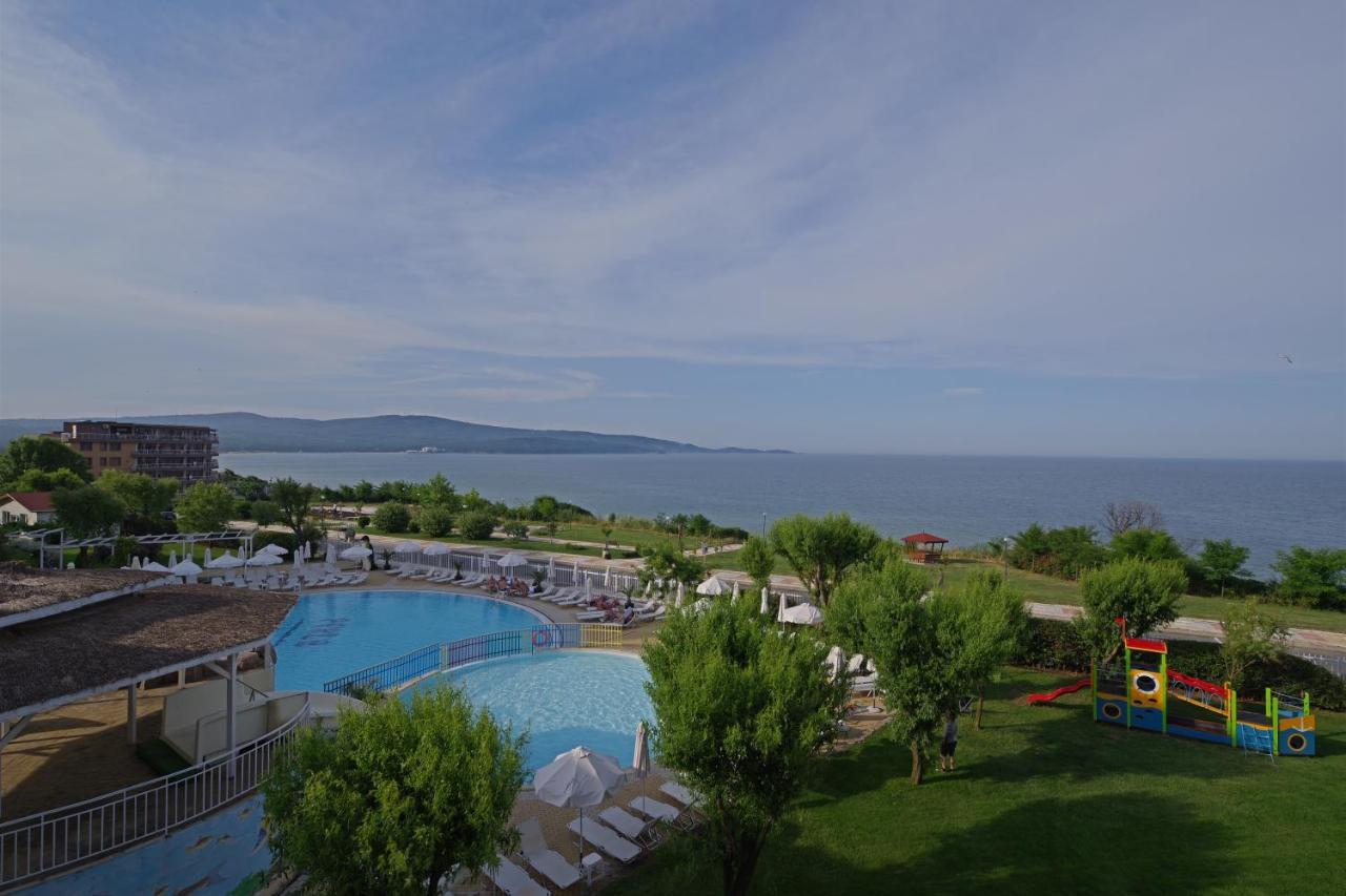 Hotel Perla Beach Luxury بريمورسكو المظهر الخارجي الصورة