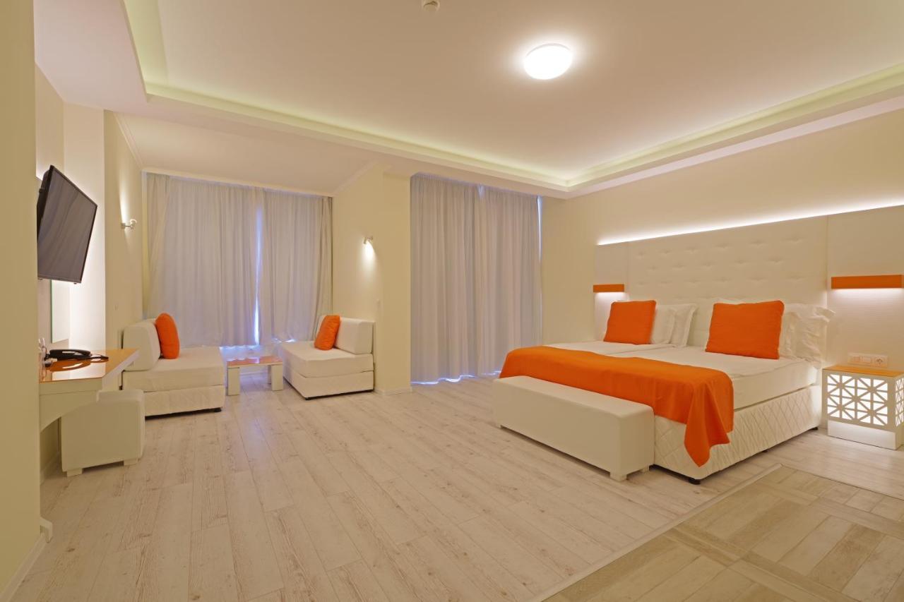 Hotel Perla Beach Luxury بريمورسكو المظهر الخارجي الصورة