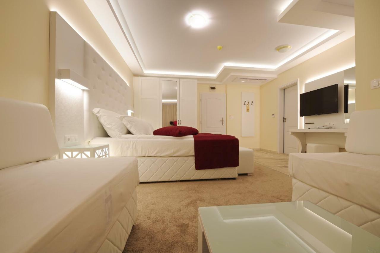 Hotel Perla Beach Luxury بريمورسكو المظهر الخارجي الصورة