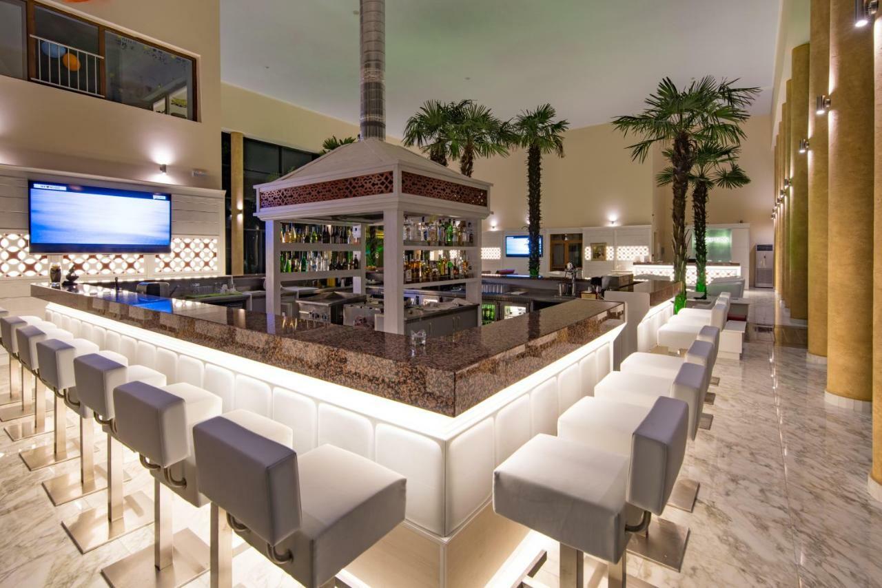 Hotel Perla Beach Luxury بريمورسكو المظهر الخارجي الصورة