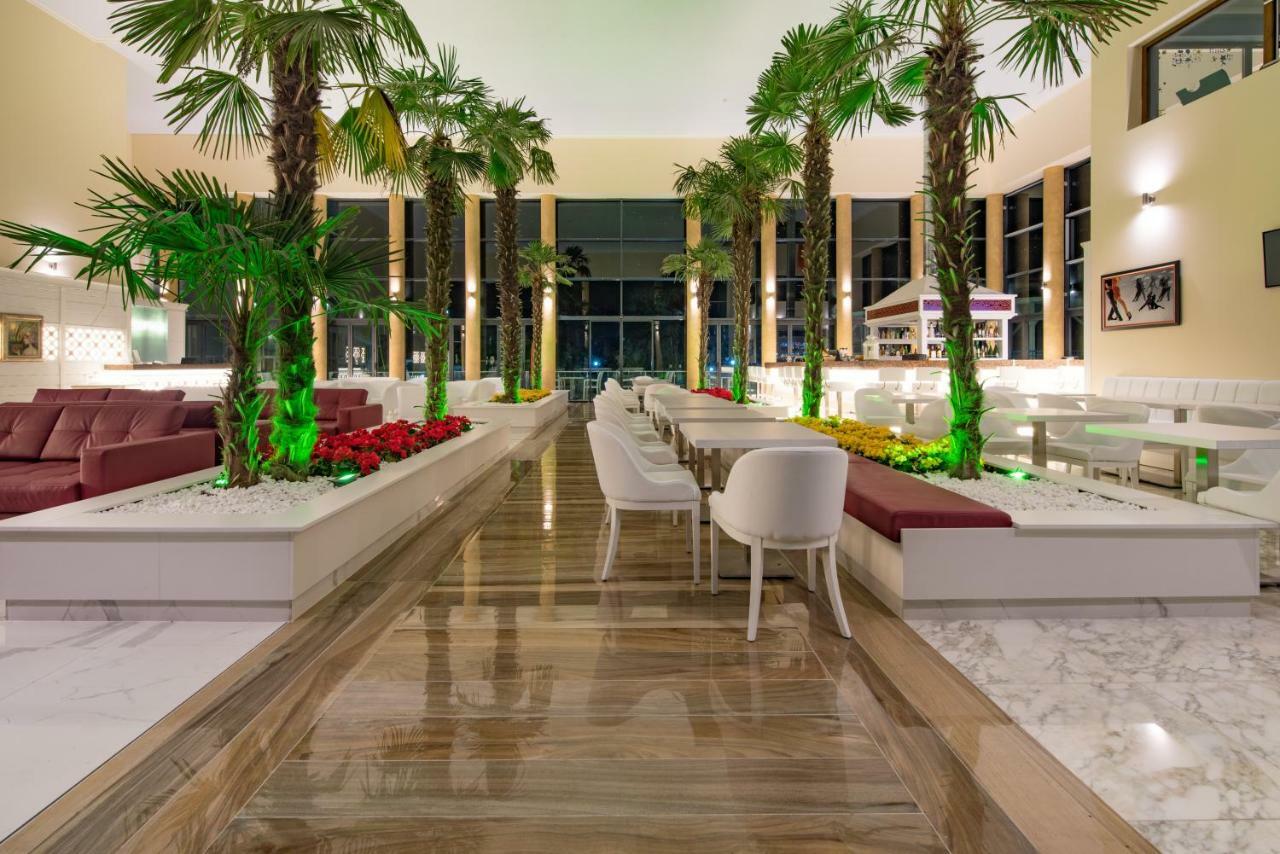 Hotel Perla Beach Luxury بريمورسكو المظهر الخارجي الصورة